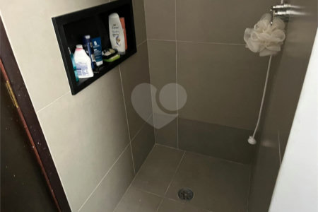 Sobrado à venda com 3 quartos, sendo 1 suíte, em Jardim das Vertentes, São Paulo, SP