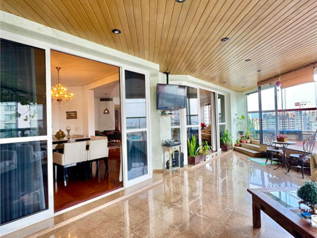 Apartamento à venda com 4 suítes em Morumbi, São Paulo, SP