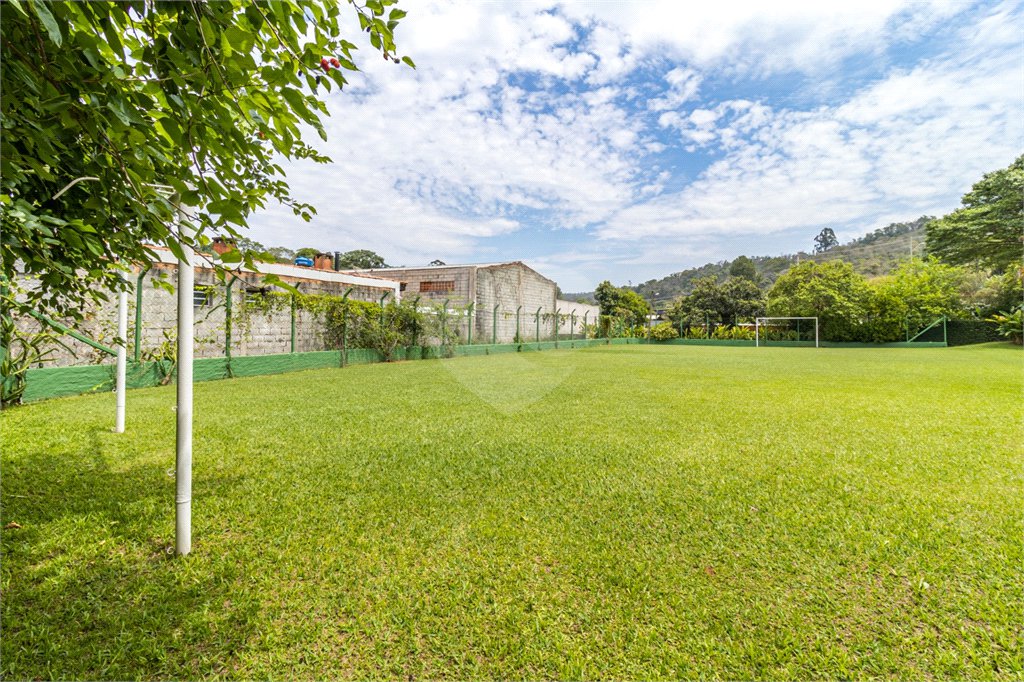 Chácara à venda com 4 quartos, sendo 2 suítes, em Portão, Atibaia, SP