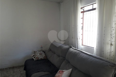 Casa à venda com 2 quartos, sendo 1 suíte, em Vila Gustavo, São Paulo, SP