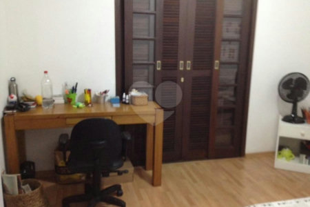 Sobrado à venda com 4 quartos, sendo 2 suítes,  em Jardim São Paulo(zona Norte), São Paulo, SP