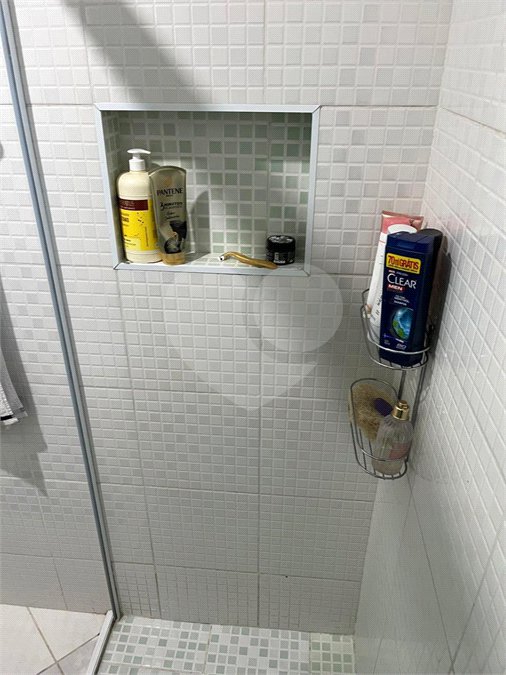 Casa à venda com 3 quartos, sendo 2 suítes, no condomínio Palmas, São Paulo - SP