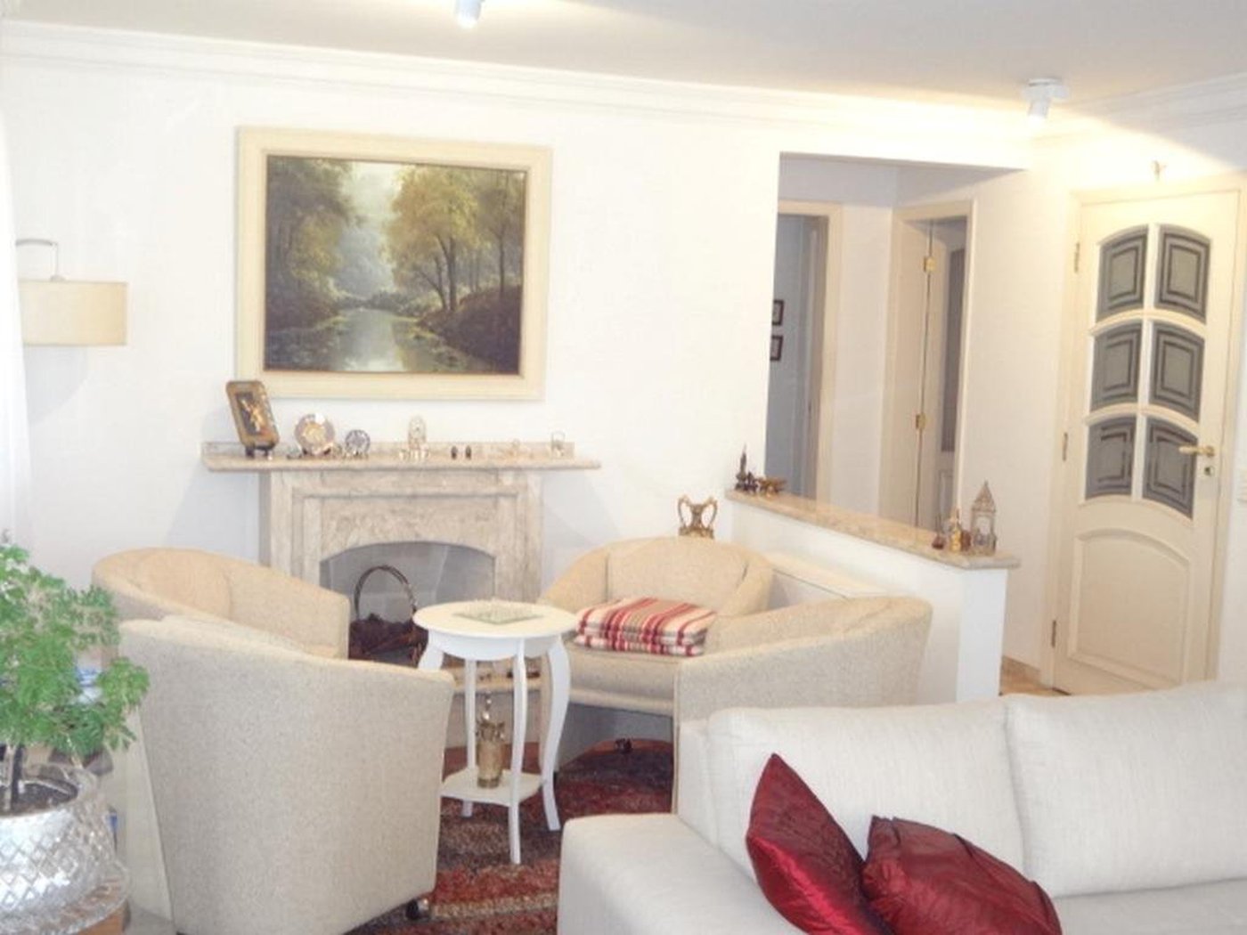 Apartamento à venda com 4 quartos, sendo 3 suítes, em Indianópolis, São Paulo, SP