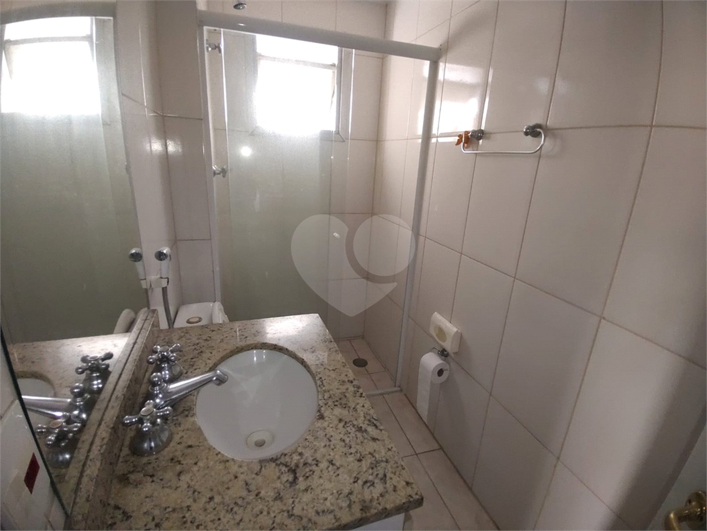 Apartamento com 1 dormitório 1 vaga na Bela Vista