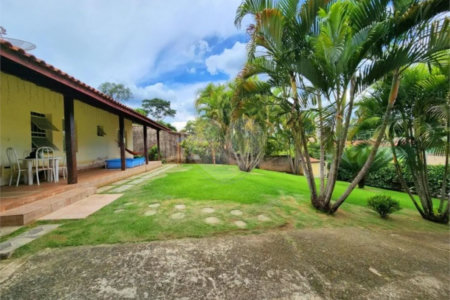 Casa à venda com 3 quartos, sendo 1 suíte, em Vista Alegre, Vinhedo, SP
