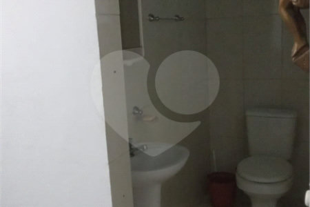 Sobrado à venda com 4 quartos em Vila Verde, São Paulo, SP