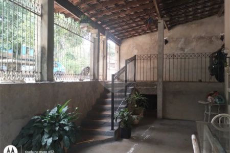 Casa à venda com 3 quartos em Santa Eudóxia, São Carlos, SP