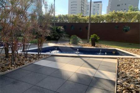 Apartamento à venda com 3 quartos, sendo 1 suíte, em Vila Anastácio, São Paulo, SP