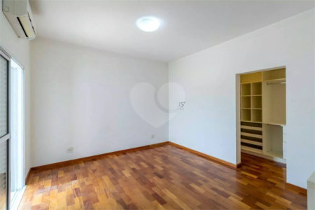 Casa à venda com 3 suítes no condomínio Mont Blanc, Sorocaba - SP