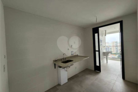 Apartamento à venda com 3 suítes em Perdizes, São Paulo, SP