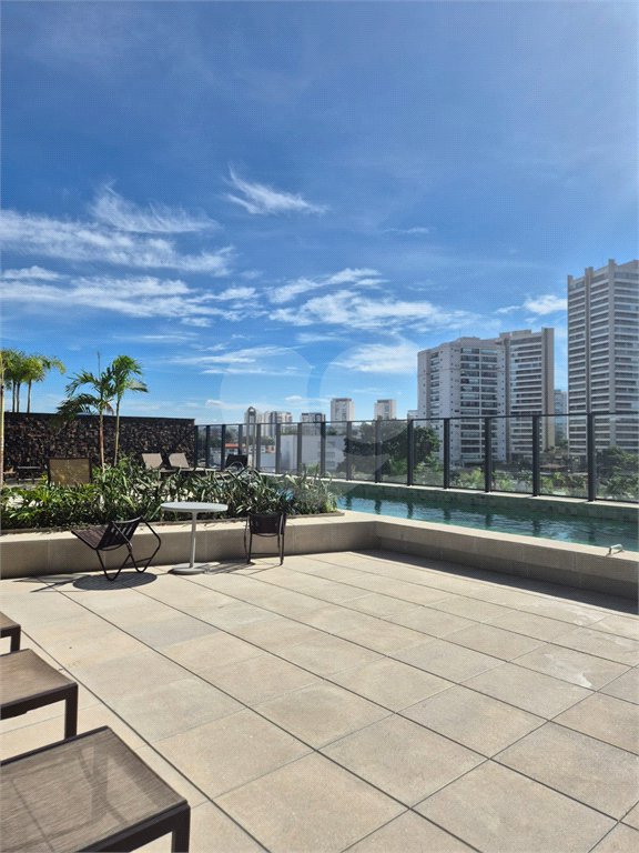 Apartamento à venda com 3 quartos, sendo 1 suíte, em Vila Anastácio, São Paulo, SP