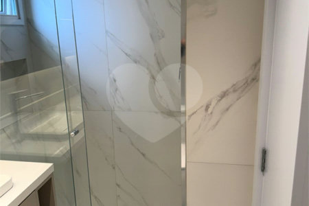 Apartamento à venda com 3 suítes em Vila Olímpia, São Paulo, SP