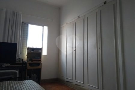 Sobrado à venda com 4 quartos, sendo 1 suíte, em Indianópolis, São Paulo, SP