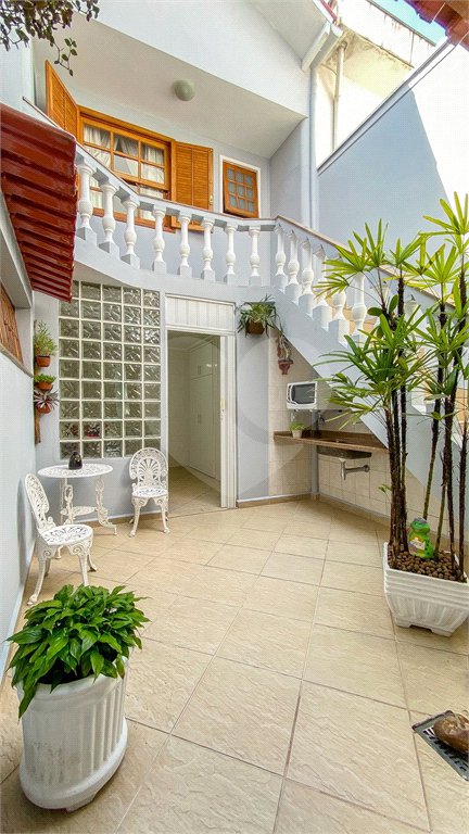 Casa de Vila à venda com 4 quartos, sendo 2 suítes, em Cambuci, São Paulo, SP