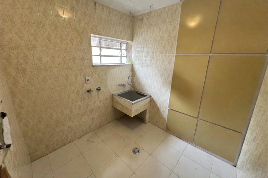 Sobrado à venda ou para alugar com 3 quartos, sendo 2 suítes, em Santana, São Paulo, SP
