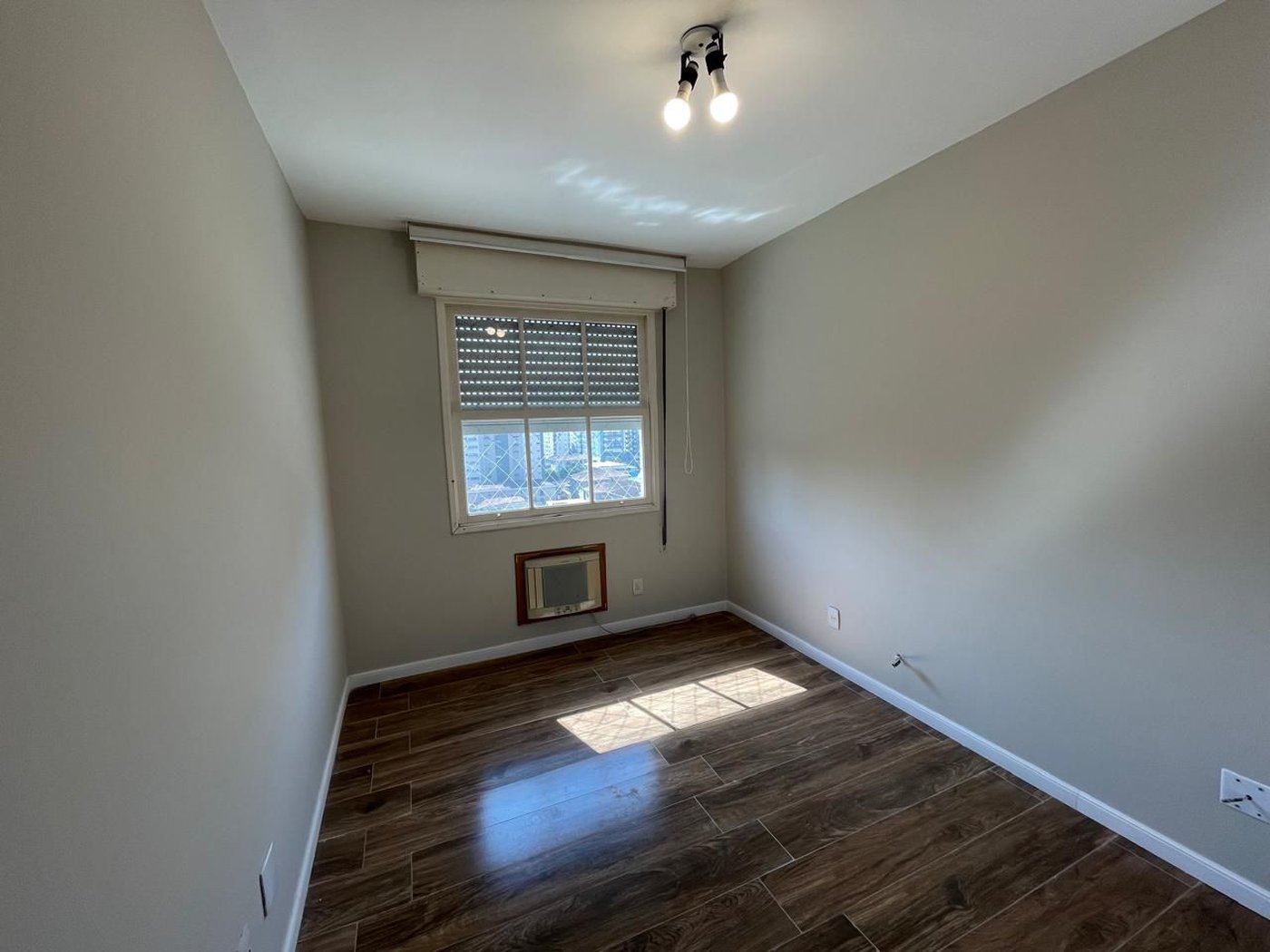 Cobertura com 4 dormitórios, 255 m² - venda por R$ 1.800.000,00 ou aluguel por R$ 16.000,00/mês - Embaré - Santos/SP