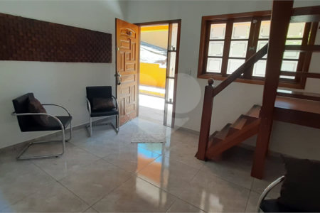 Chácara à venda com 5 quartos, sendo 2 suítes, em Terra Preta (terra Preta), Mairiporã, SP