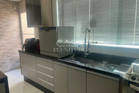 Sobrado à venda com 3 quartos, sendo 1 suíte, em Jardim Santa Marta, Sorocaba, SP