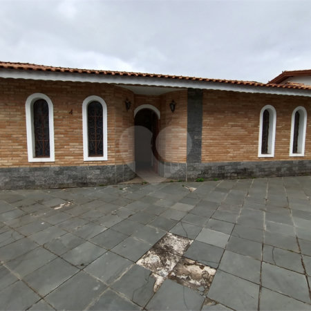 Casa à venda com 4 quartos, sendo 3 suítes, no condomínio Rancho Dirce, Sorocaba - SP