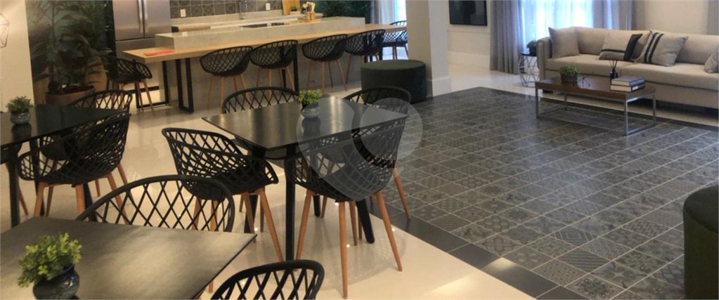 Apartamento à venda com 2 quartos em Vila Azevedo, São Paulo, SP