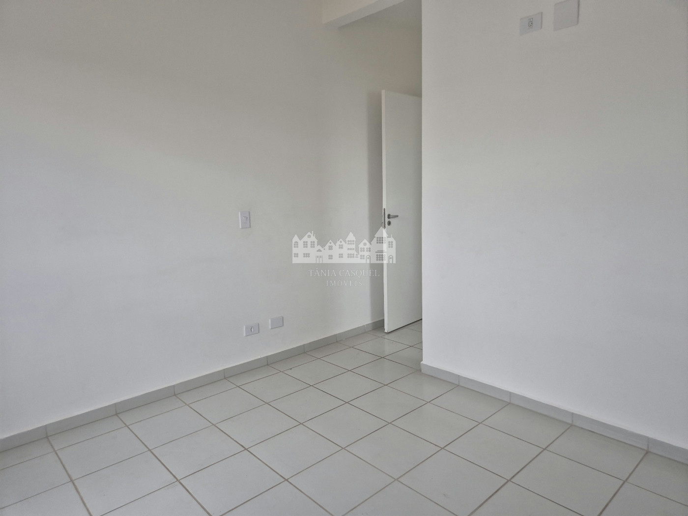 Apartamento para alugar com 2 quartos em Jardim das Palmeiras, Atibaia, SP