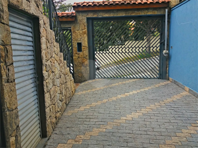 Sobrado à venda com 3 quartos, sendo 1 suíte,  em Tremembé, São Paulo, SP