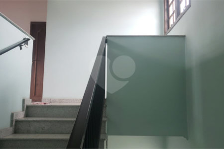 Sobrado à venda ou para alugar com 4 quartos, sendo 2 suítes, em Vila Congonhas, São Paulo, SP