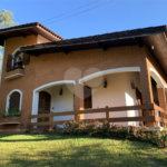 Casa à venda com 4 quartos, sendo 1 suíte, em Portal das Pedras-canedos (batatuba), Piracaia, SP