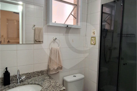Apartamento à venda com 3 quartos, sendo 1 suíte, em Vila Paiva, São Paulo, SP