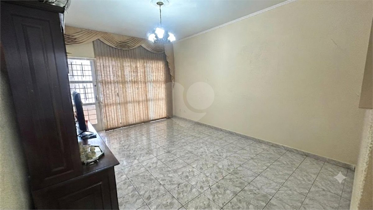 Casa à venda com 3 quartos no Centro, Sorocaba, SP