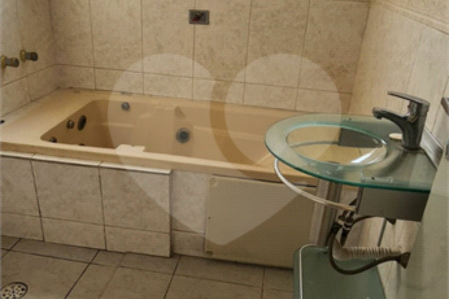 Sobrado à venda com 3 quartos, sendo 1 suíte, em Tucuruvi, São Paulo, SP