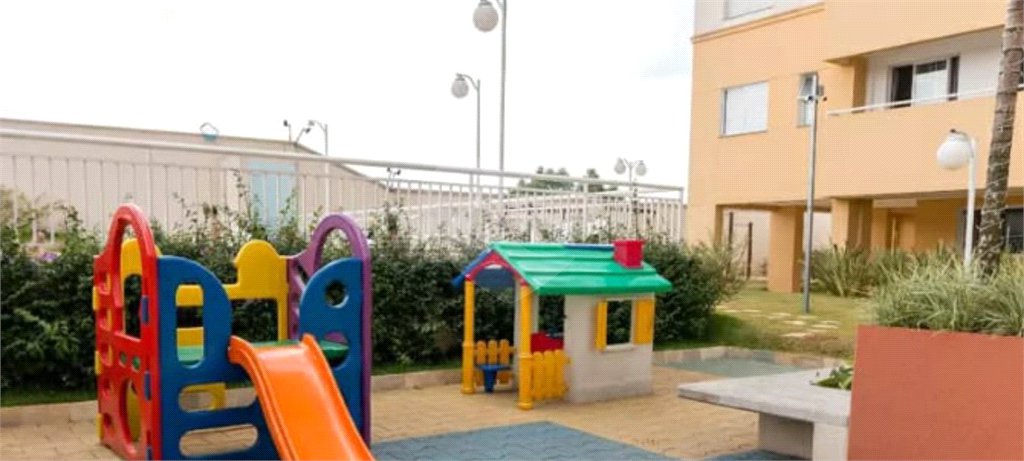 Apartamento à venda com 2 quartos, sendo 1 suíte, em Jardim Flor da Montanha, Guarulhos, SP