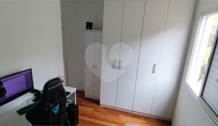 Apartamento à venda com 3 quartos, sendo 1 suíte,  em Vila Caraguatá, São Paulo, SP