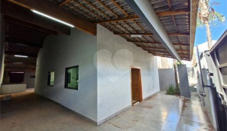 Casa à venda com 3 quartos, sendo 1 suíte,  em Nova Tres Lagoas, Três Lagoas, MS