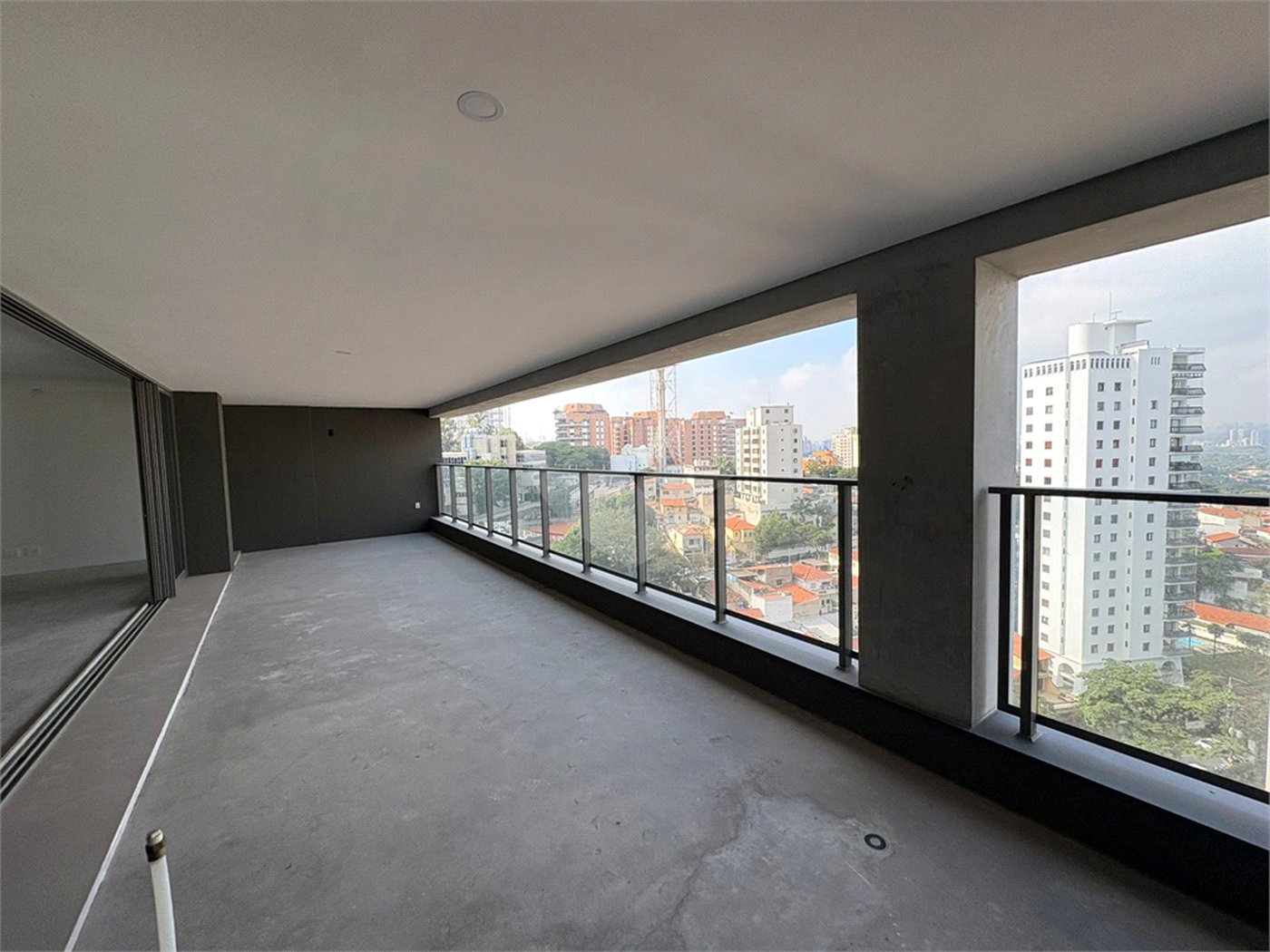 Apartamento à venda com 3 suítes em Alto da Lapa, São Paulo, SP