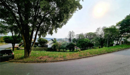 Terreno à venda no condomínio Estância Marambaia, Vinhedo - SP