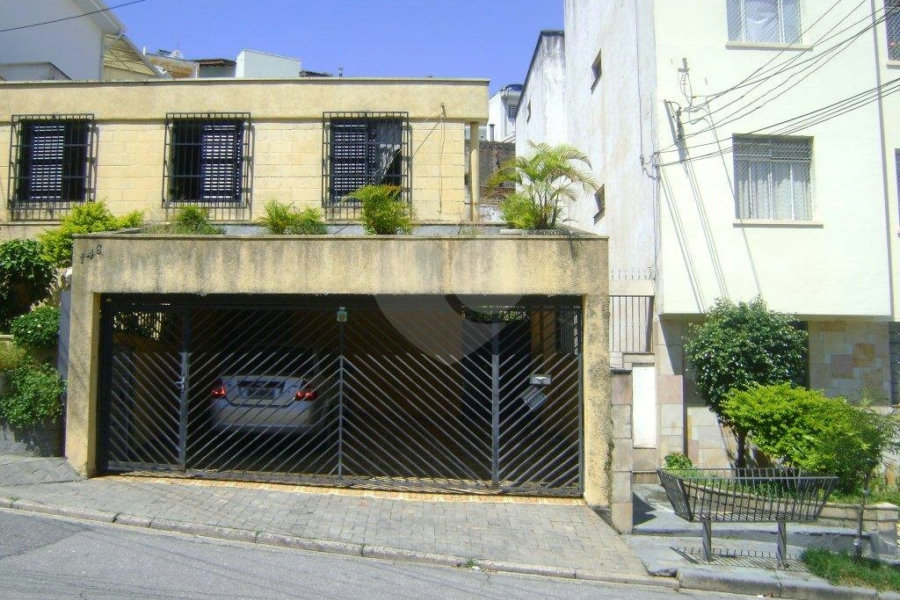 Casa à venda com 3 quartos, sendo 1 suíte, em Jardim São Paulo(zona Norte), São Paulo, SP
