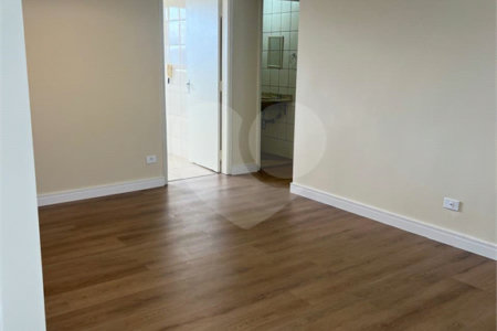Apartamento à venda com 2 quartos em Bosque da Saúde, São Paulo, SP