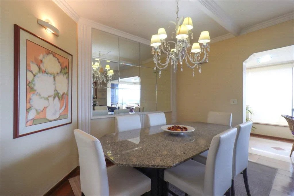 Apartamento à venda com 4 quartos, sendo 2 suítes,  em Fazenda Morumbi, São Paulo, SP