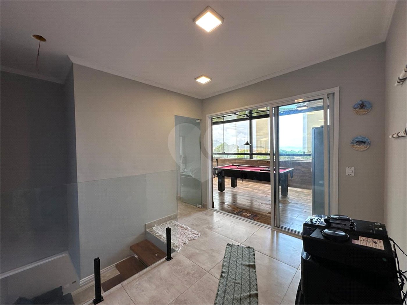 Duplex à venda com 3 quartos, sendo 2 suítes,  em Toninhas, Ubatuba, SP
