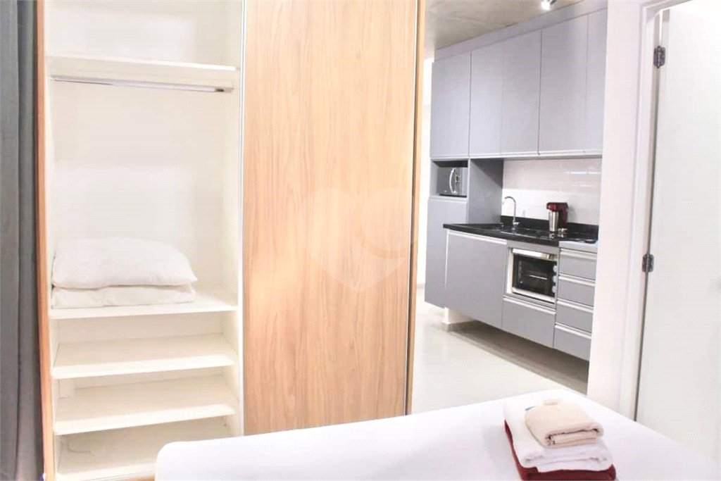 Apartamento à venda com 1 suíte em República, São Paulo, SP