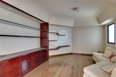 Apartamento à venda com 4 suítes em Santo Amaro, São Paulo, SP
