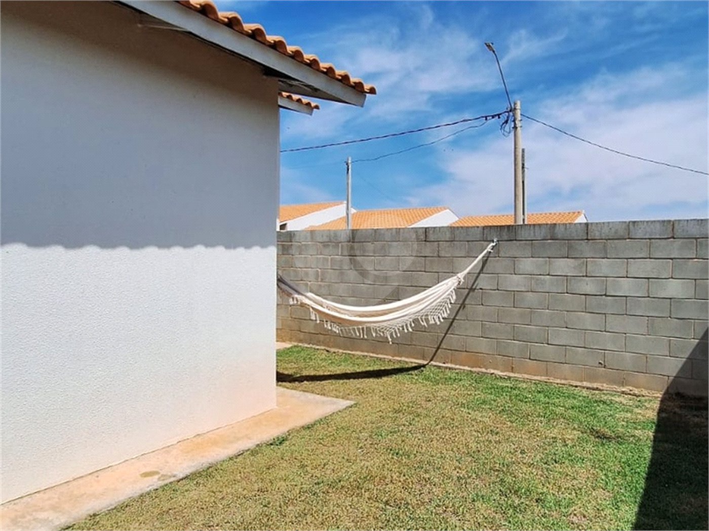 Casa à venda com 2 quartos no condomínio Residencial Parque Imperial, Sorocaba - SP