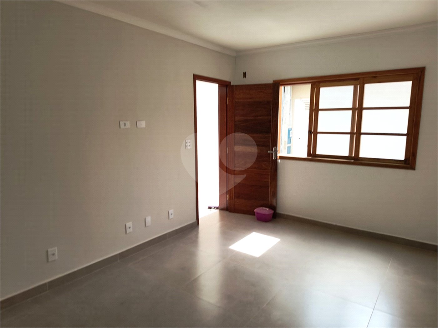 Casa à venda com 2 quartos, sendo 1 suíte, em Vila Avaí, Indaiatuba, SP