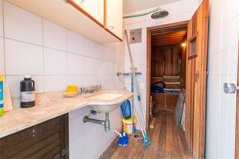 Duplex à venda com 4 quartos, sendo 3 suítes, em Campo Belo, São Paulo, SP