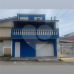 Sobrado à venda com 3 quartos, sendo 1 suíte, em Jardim Alvinópolis, Atibaia, SP
