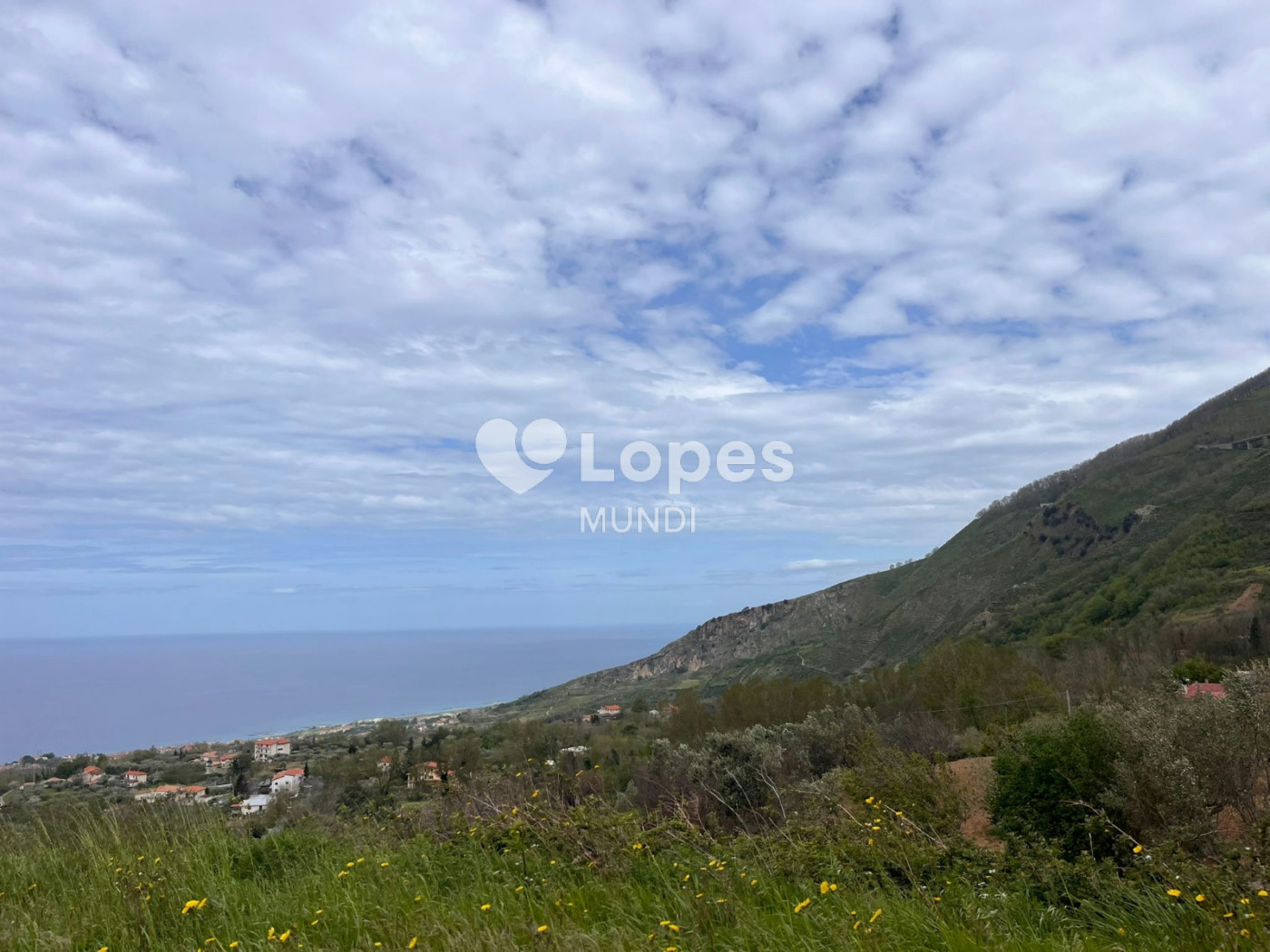 Terreno à venda em San Lucido, Cosenza, Itália – 1.700 m² e vista para o mar