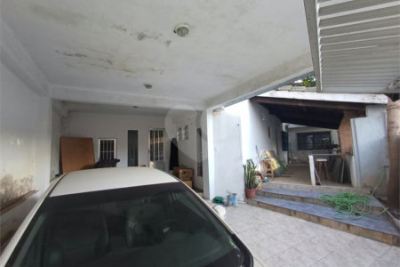 Sobrado à venda com 3 suítes em Chácara Japonesa, São Paulo, SP