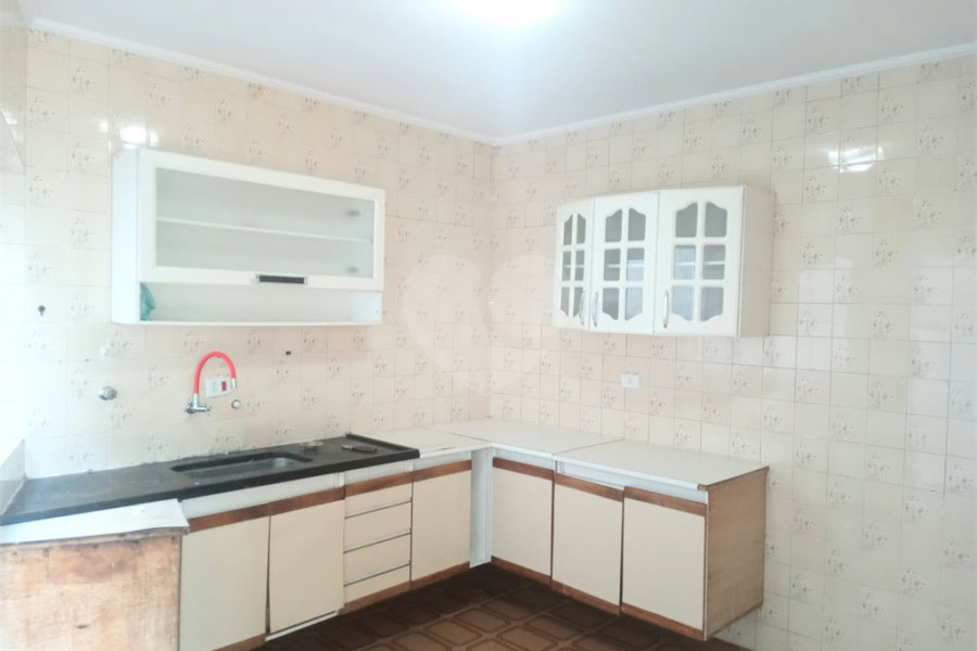 Sobrado à venda com 3 quartos, sendo 1 suíte,  no Brasilândia, São Paulo, SP