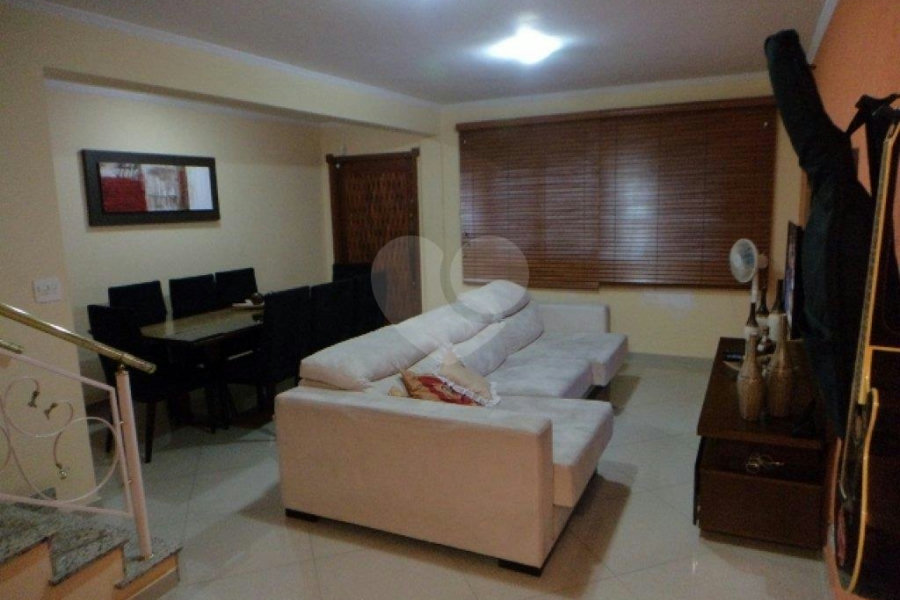 Sobrado à venda com 3 quartos, sendo 1 suíte, em Vila Guilherme, São Paulo, SP